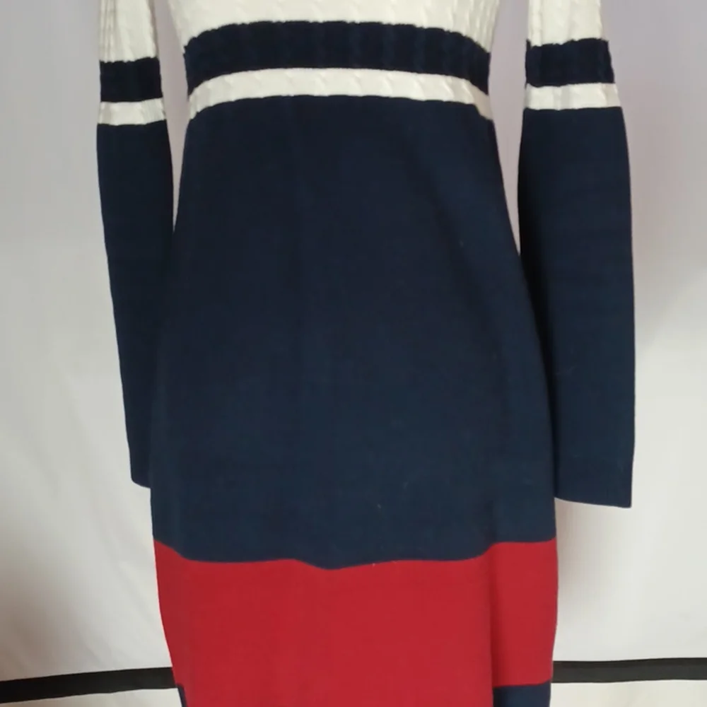 ❤ LIKE NEW Tommy Hilfiger sweater dress in a size small 💙 - Picture 5 of 12